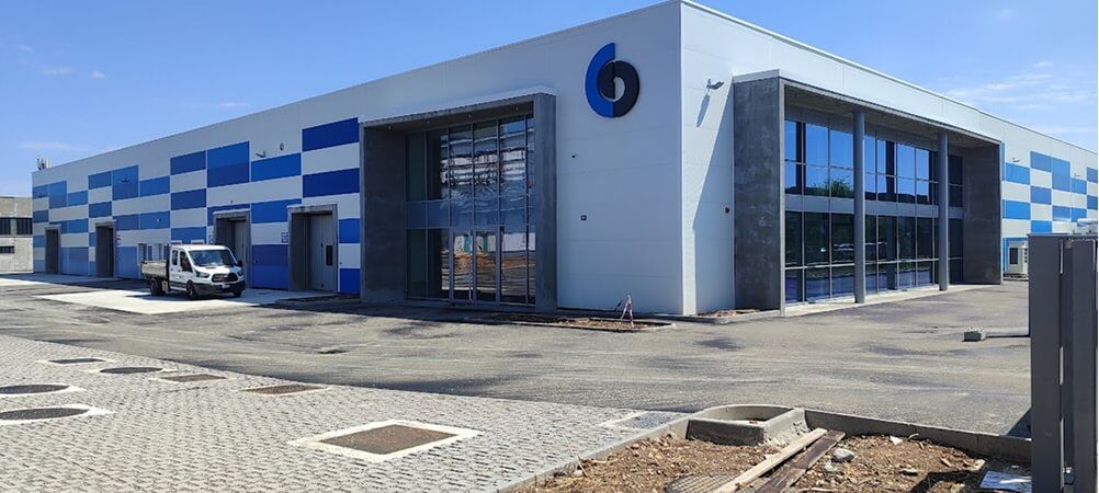 Grosso capannone industriale